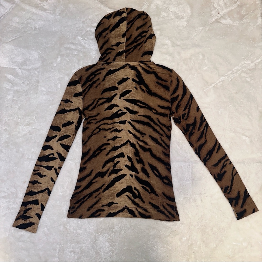 Chaps Brown & Black Tiger Animal Print Hoodie Size Medium NWT - Picture 7 of 11